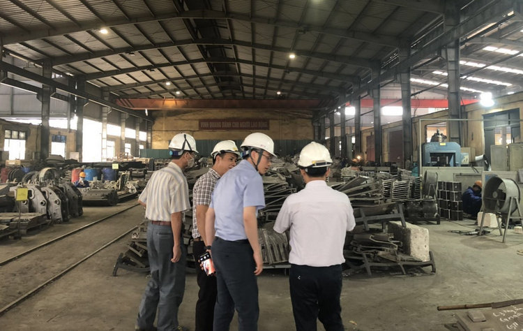 湖南永利集团旅行河内国际商业展  耐磨陶瓷产品拓展越南市场