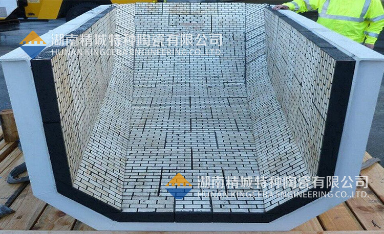 永利集团耐磨陶瓷内衬装备